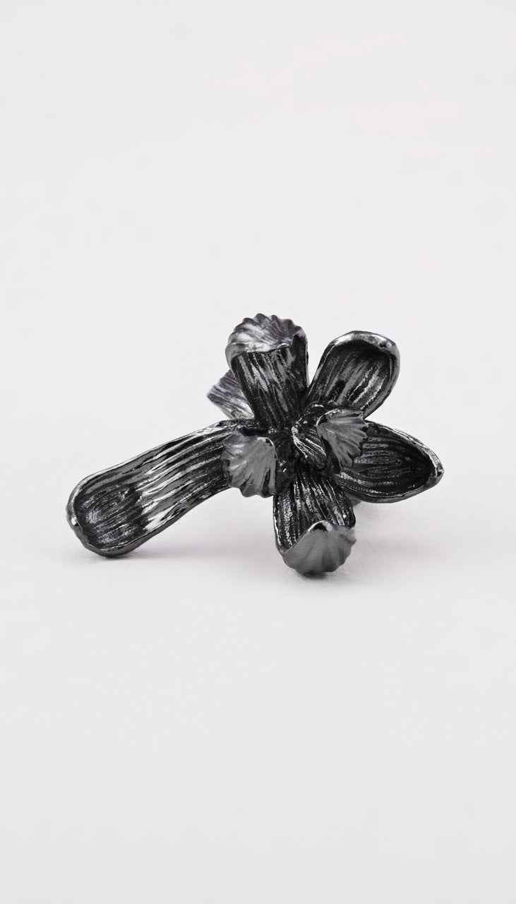 Black Magnolia Bloom Single Ear Cuff