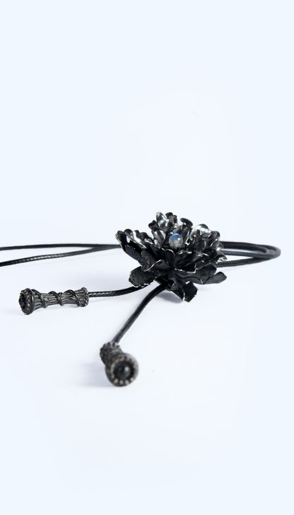 Shadow Loop Bolo Tie - RQ Cactus