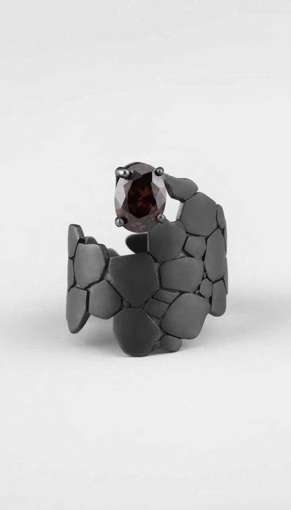 Black Crevice Stone Ring - RQ Cactus