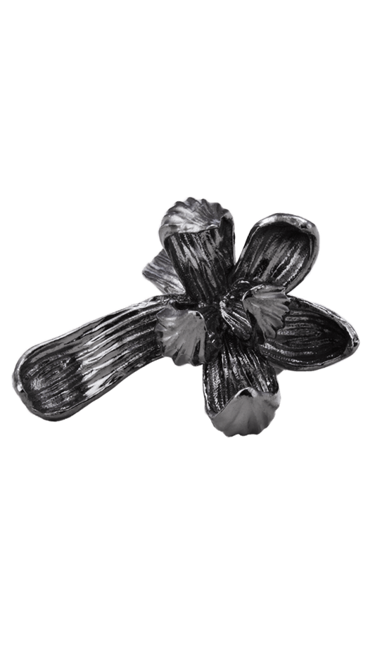 Black Magnolia Bloom Single Ear Cuff - RQ Cactus