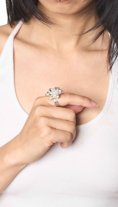 Petite Twilight Vein Ring - RQ Cactus
