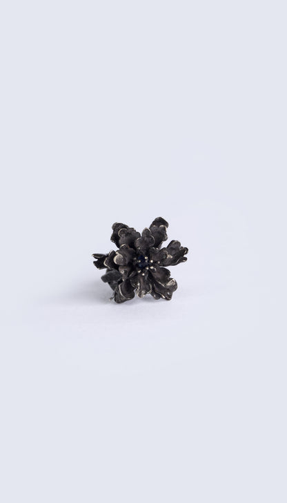 Petite Lunar Trace Ring