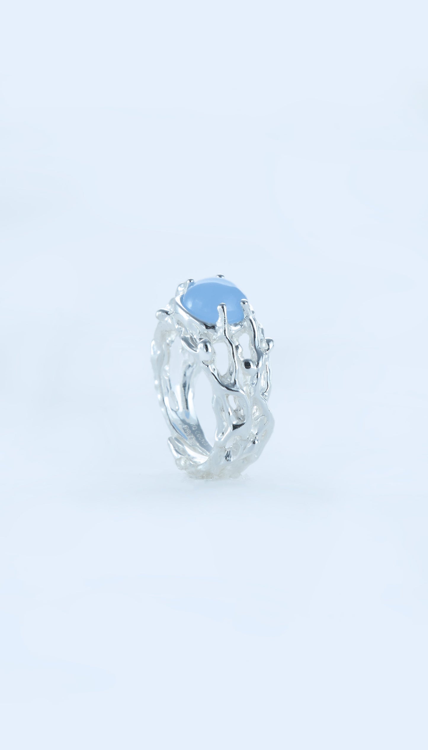 White Divergence Ring - RQ Cactus