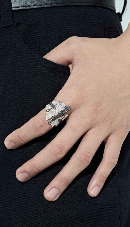 White Murmuring Bark Ring - RQ Cactus